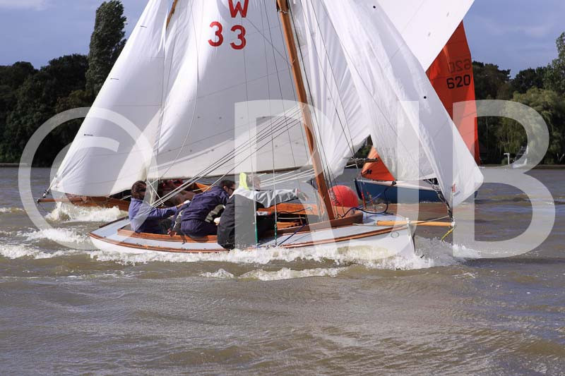 800RJBWebgalleyNo1-11